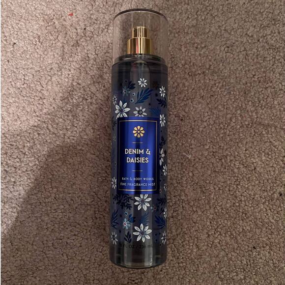 New Bath & Body Works Denim & Daises Collection - Picture 2 of 5